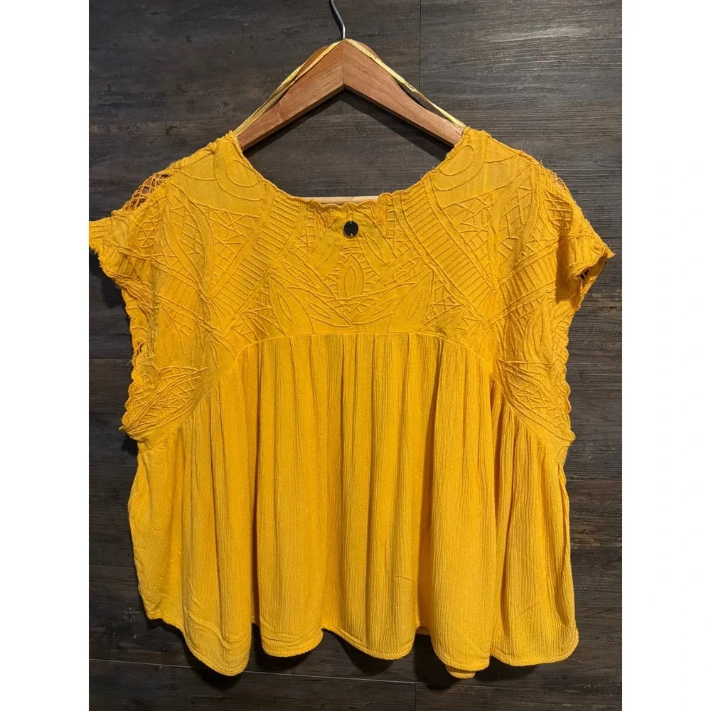 Rip Curl Mustard Yellow Crochet Lace Boho Flowy Top GSHCU7 Large - Picture 2 of 4